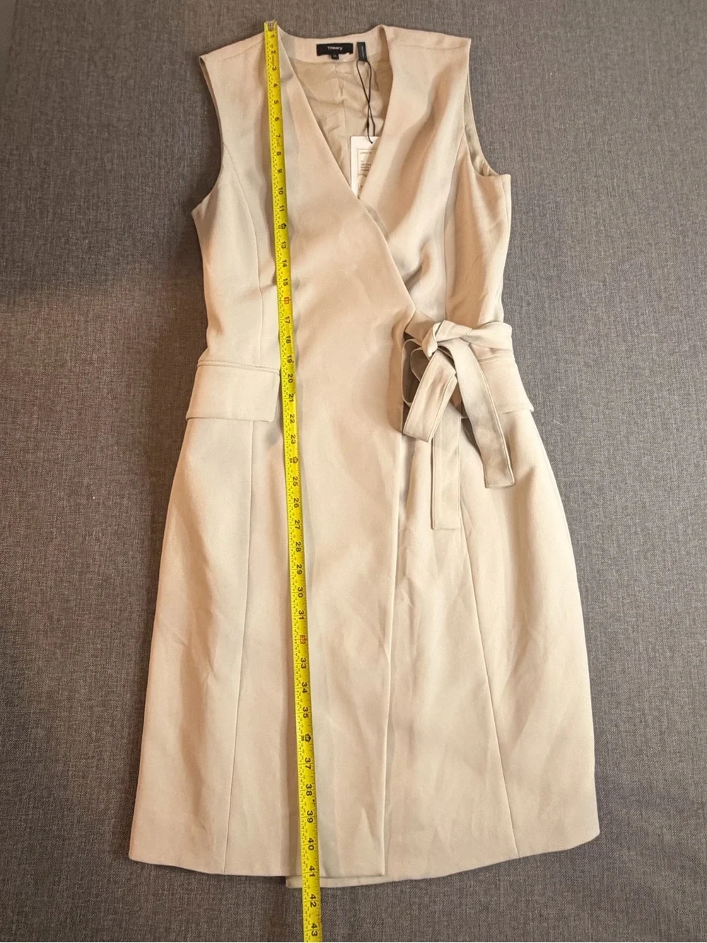 Theory Sleeveless Classic Wrap Around Midi Dress in Light Beige Size 10